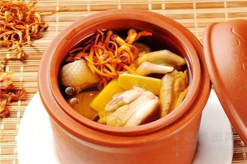 冬季女(nǚ)性手腳冰冷(lěng)溫性食物(wù)