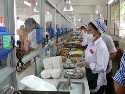 	上(shàng)海(hǎi)專業(yè)承包工(gōng)廠(chǎng)食堂的(de)團膳公司