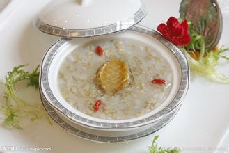 鮑魚粥的(de)做(zuò)法及步驟