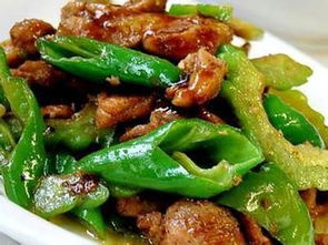 青椒炒鴨的(de)做(zuò)法